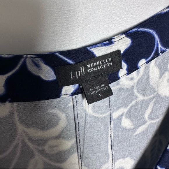 J. Jill Wearever Collection Maxi Navy Floral Sleeveless Maxi Dress NWT sz S - Picture 3 of 11